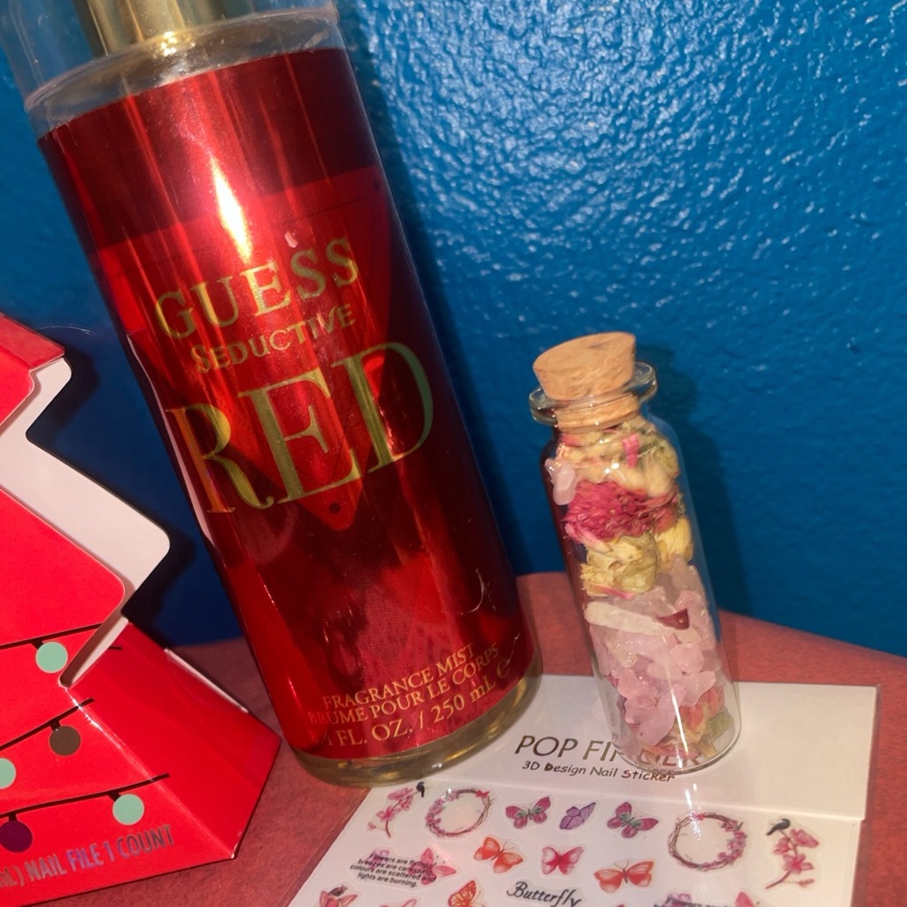 Red Bundle 🩷❤️ - Picture 4 of 7